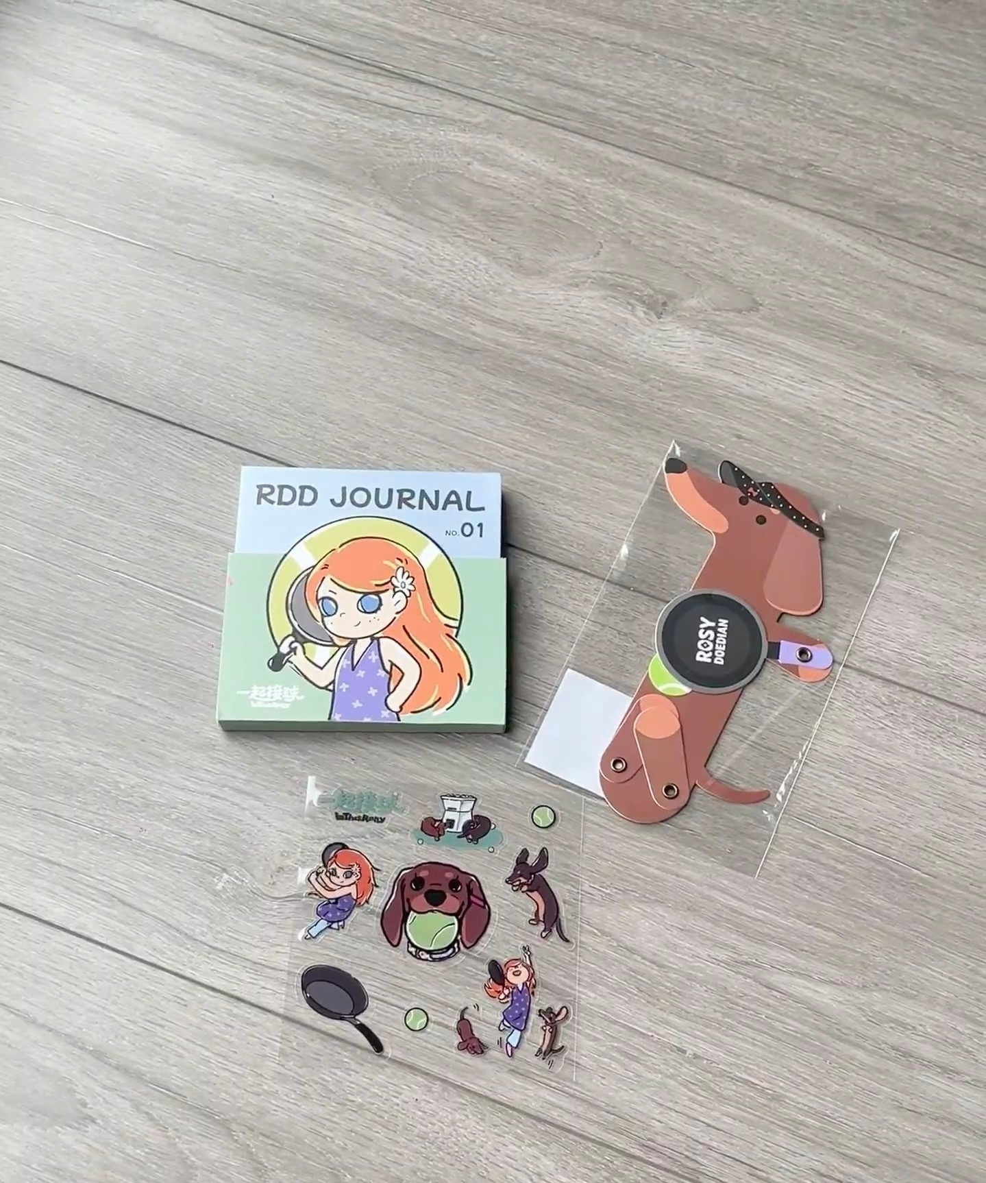 鄙人真的因为被rdd的小漫画萌死而准备下单了…她最喜欢的那套去法国的小波点裙+网