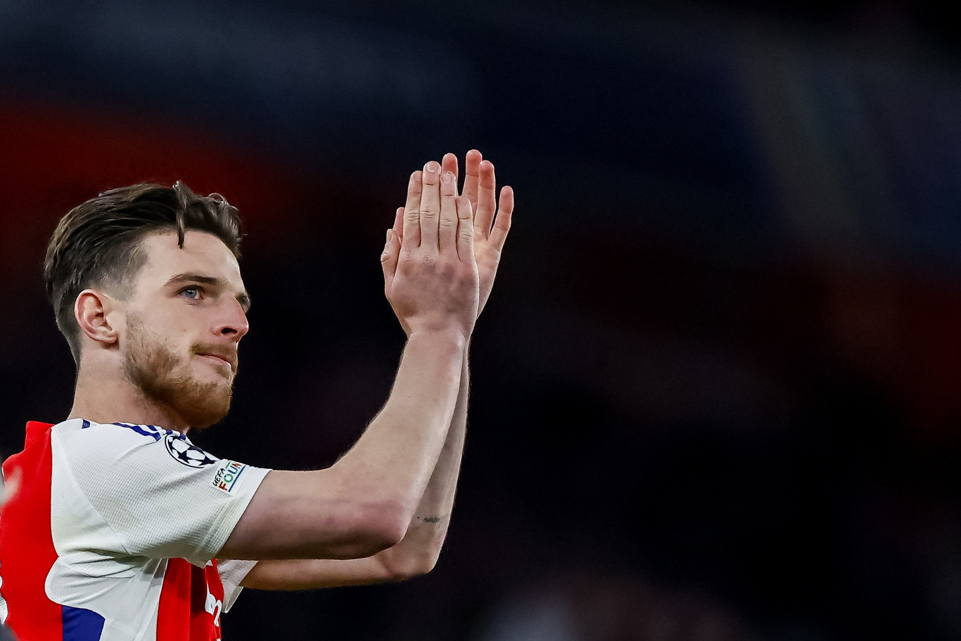 枪迷松口气? 赖斯赛后向天空体育表示自己没事, 能出战维拉