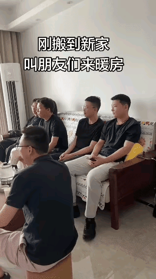 其实房主的意思很明确这哥几个别互相推诿了吧？