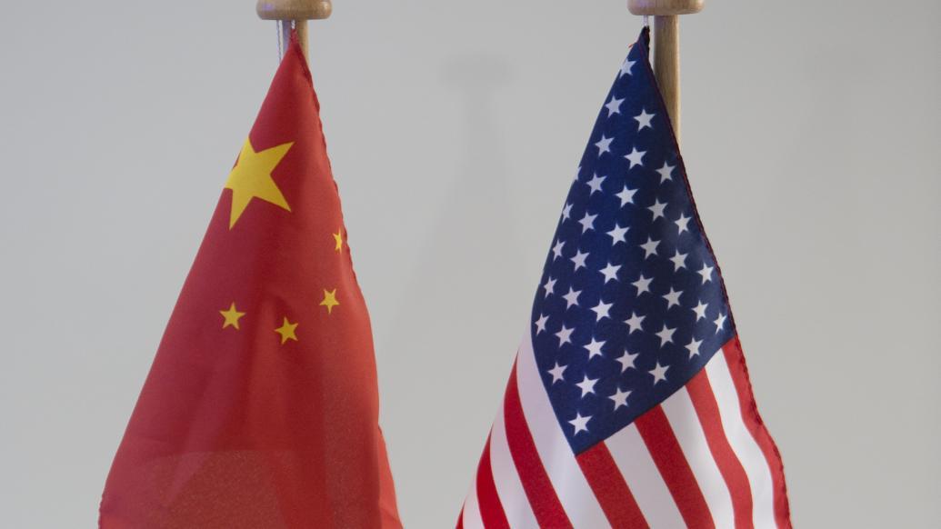 说出很多人不敢讲的实话！9月21日日经新闻刊登专访，美国意见领袖哈桑・派克