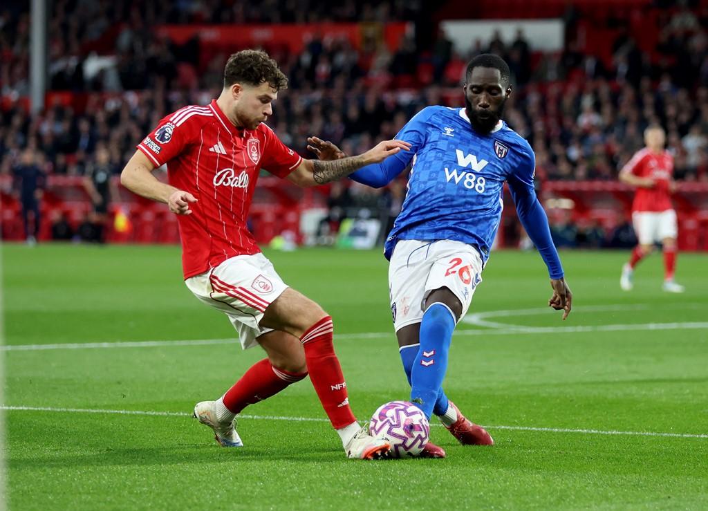 桑德兰主帅: 无法稳定出场, 马苏亚库可能在明年1月离队