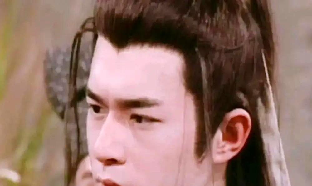 他们拍这部电影，根本不想赚你的票房。《寻秦记2023》首周破1.2亿，但古天乐