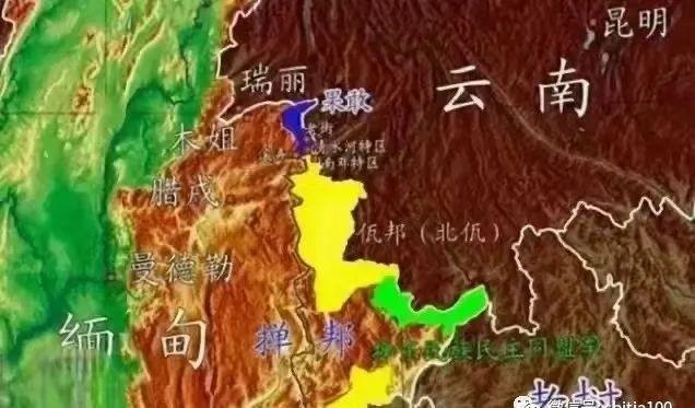 1662年，明朝灭亡后，名将李定国的数千残部进入缅北，聚居于阿瓦河东百里，被称之