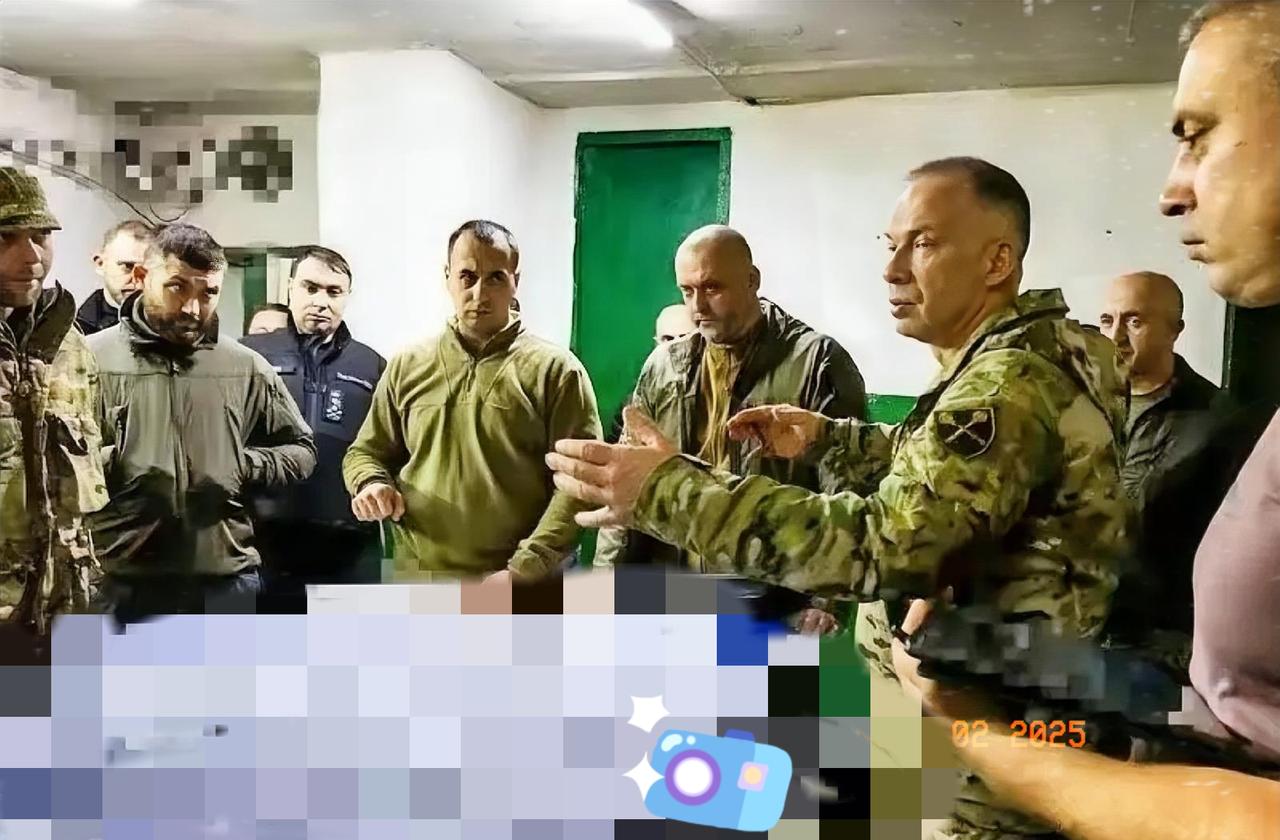 乌克兰总司令西尔斯基视察了波克罗夫斯克（所谓的“红军城”）后宣布：“波克罗夫斯