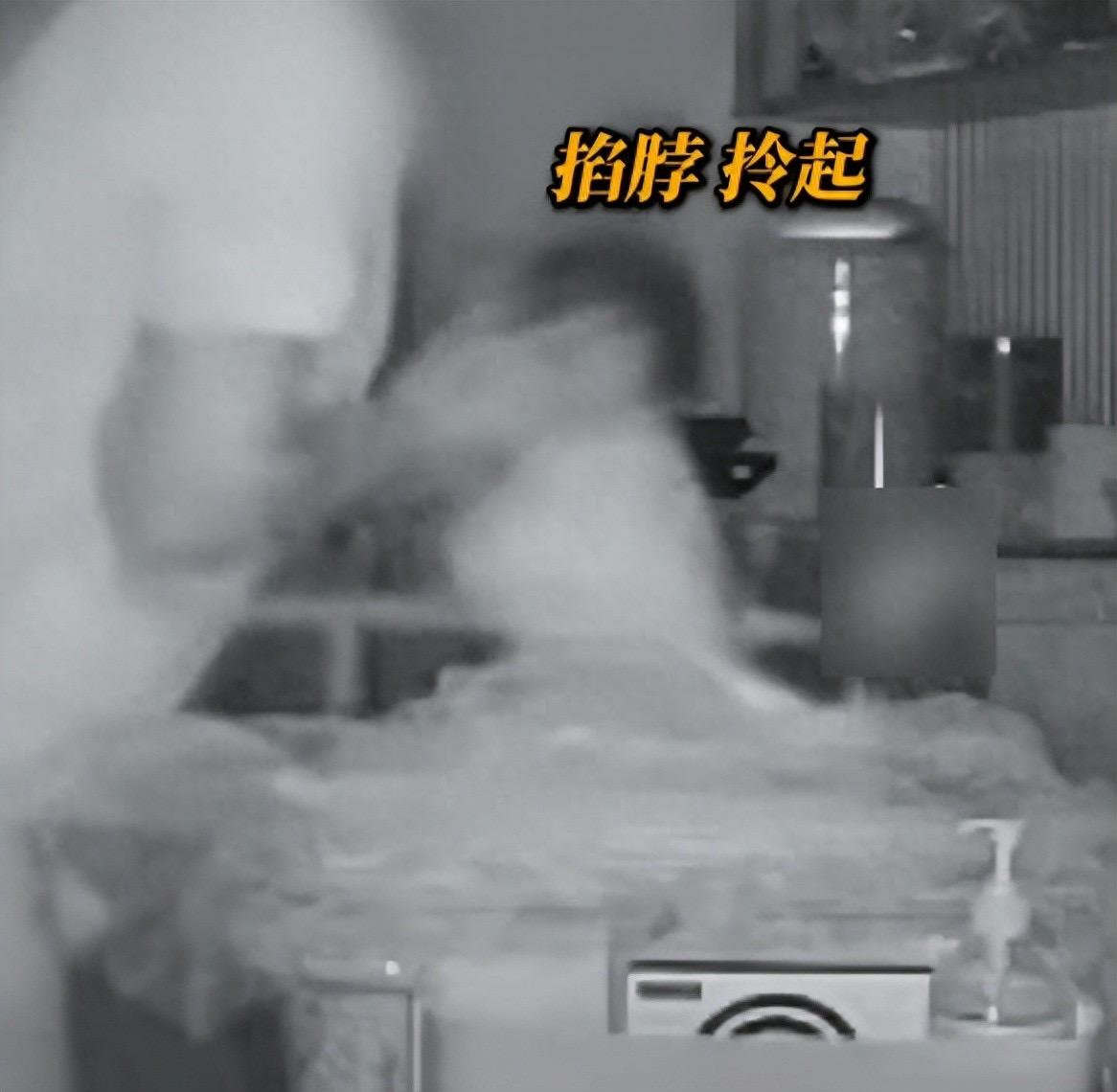 “严查到底！”7月3日报道，广东佛山，一男子发现，自己刚出生十几天的孩子，频繁
