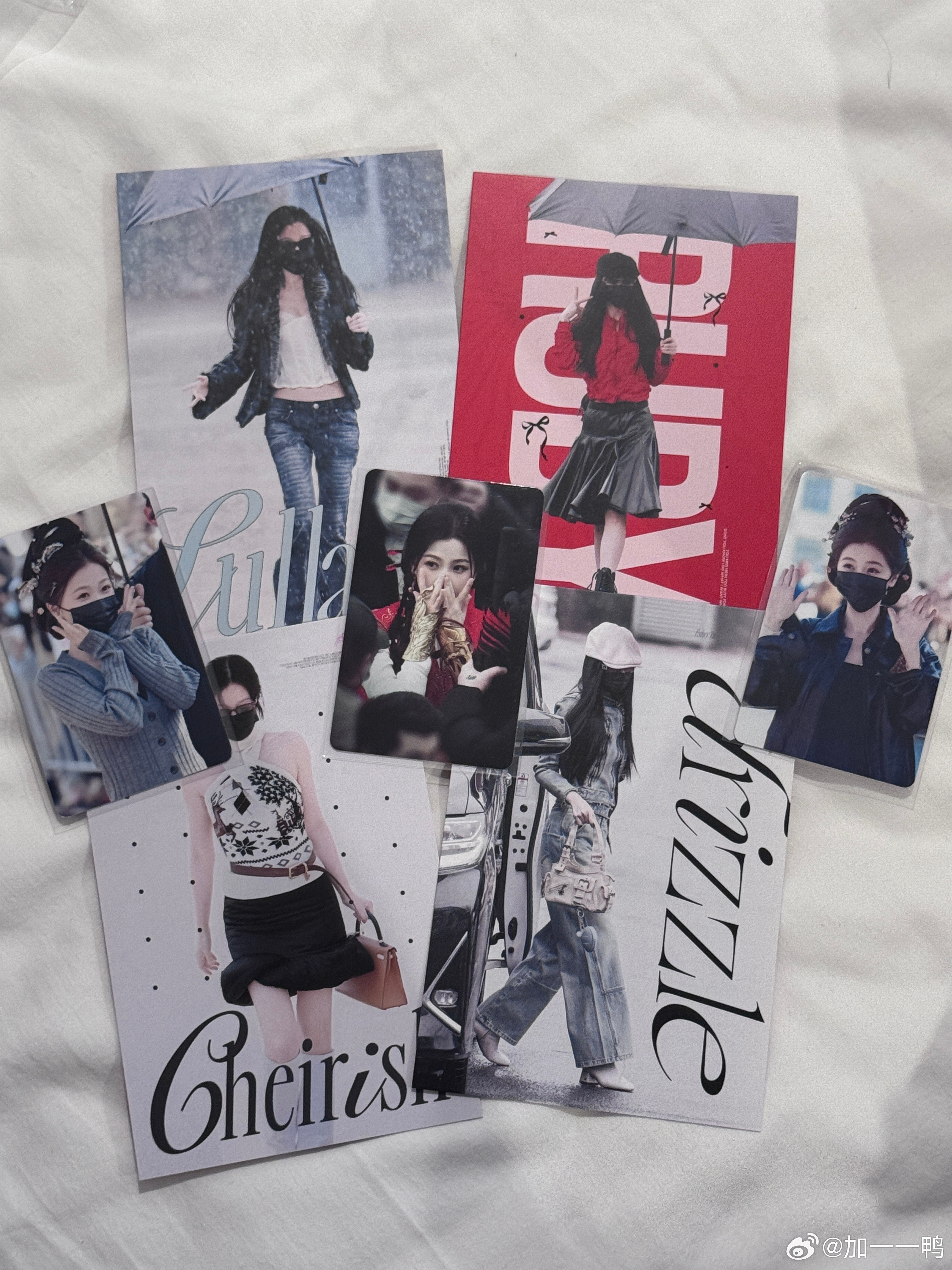 光姐这个物料太貌美了好喜欢雨中撑伞的