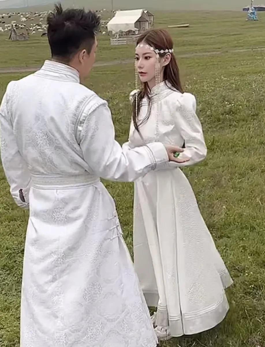 汪小菲家的这次草原游才仅仅三天就结束了员工一大早就返回北京了不过看他们官旗