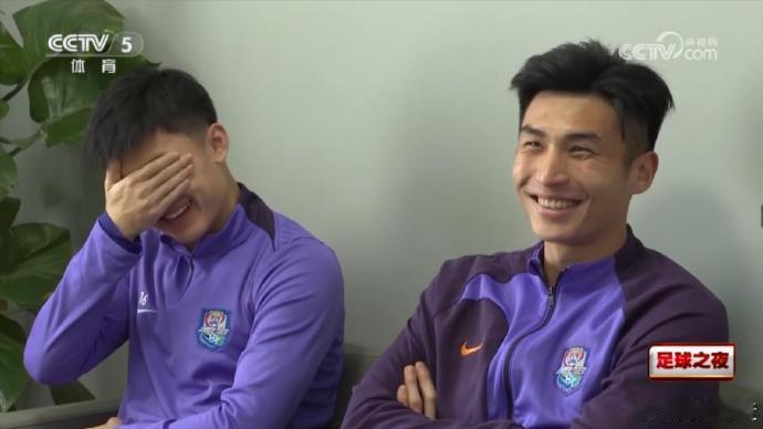 大豪难得首发，结果小豪本赛季首次替补，哥俩没碰上...云南玉昆vs天津津门虎中