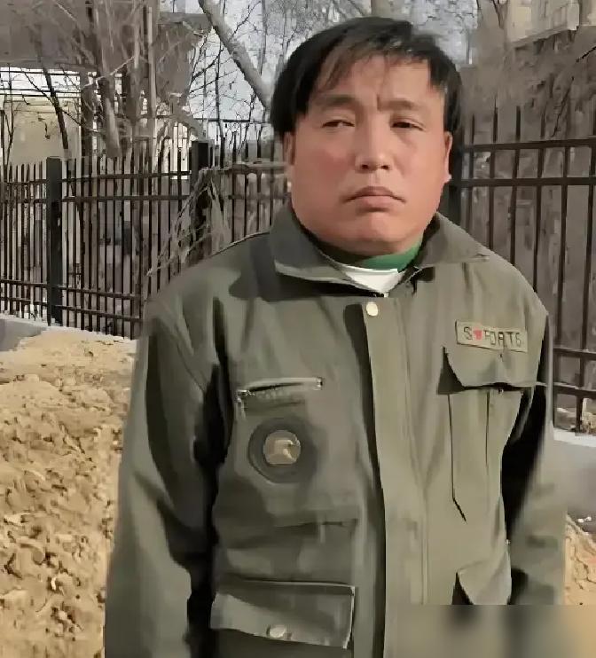 宋小宝当年要是没在赵本山面前撒泼打滚，估计演艺圈就没“方正”什么事了。08年