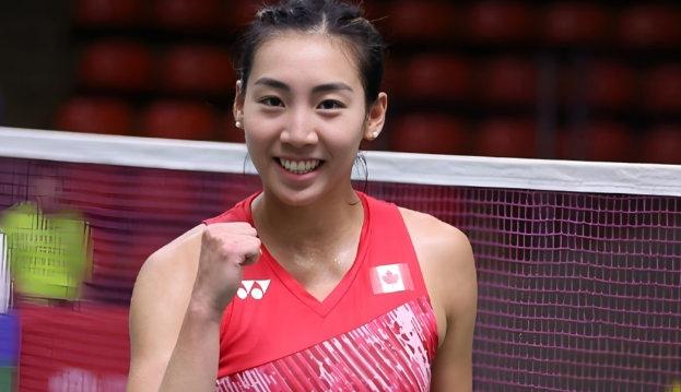 北京时间8月18日下午，刚刚结束了一场2026羽毛球世锦赛女单1/32决赛，女单