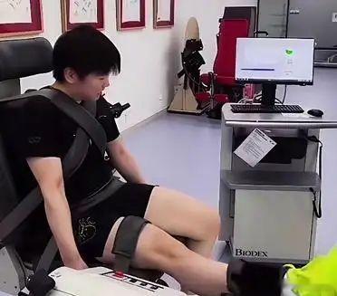 谁是巨在乎莎莎的人？莎莎连退四赛——横滨、瑞典、澳门、大连，全退了。去年一年，莎