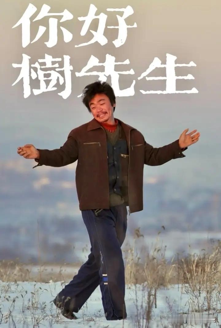 越来越觉得王宝强“活明白”了当初去领金扫把奖是想着合群、混圈子如今的百花奖