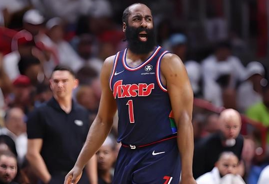 骑士让哈登养手指伤续体能，再赢下去就麻烦了！跟尼克斯还有两场球差距，相互胜率