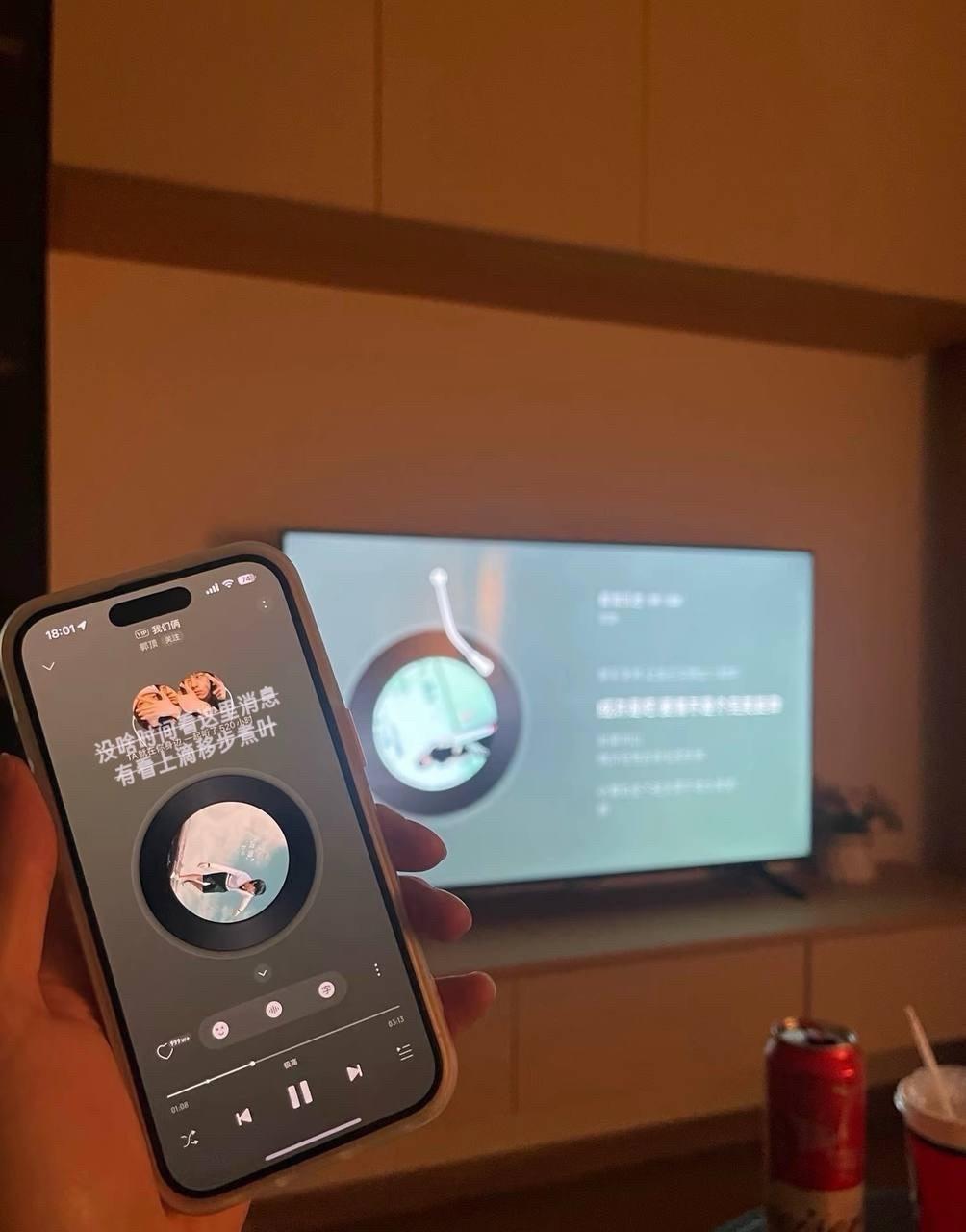 近期换机预算有限的，我劝你现在直接入手三千露头的荣耀Magic7，比买一千多的手