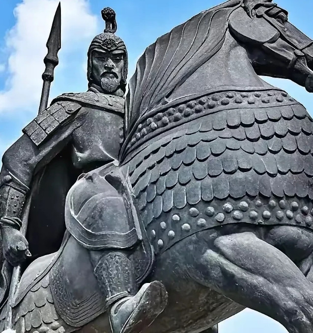 公元49年，伏波将军马援在南征时病逝，消息传到洛阳，光武帝刘秀大骂：“老贼死有余