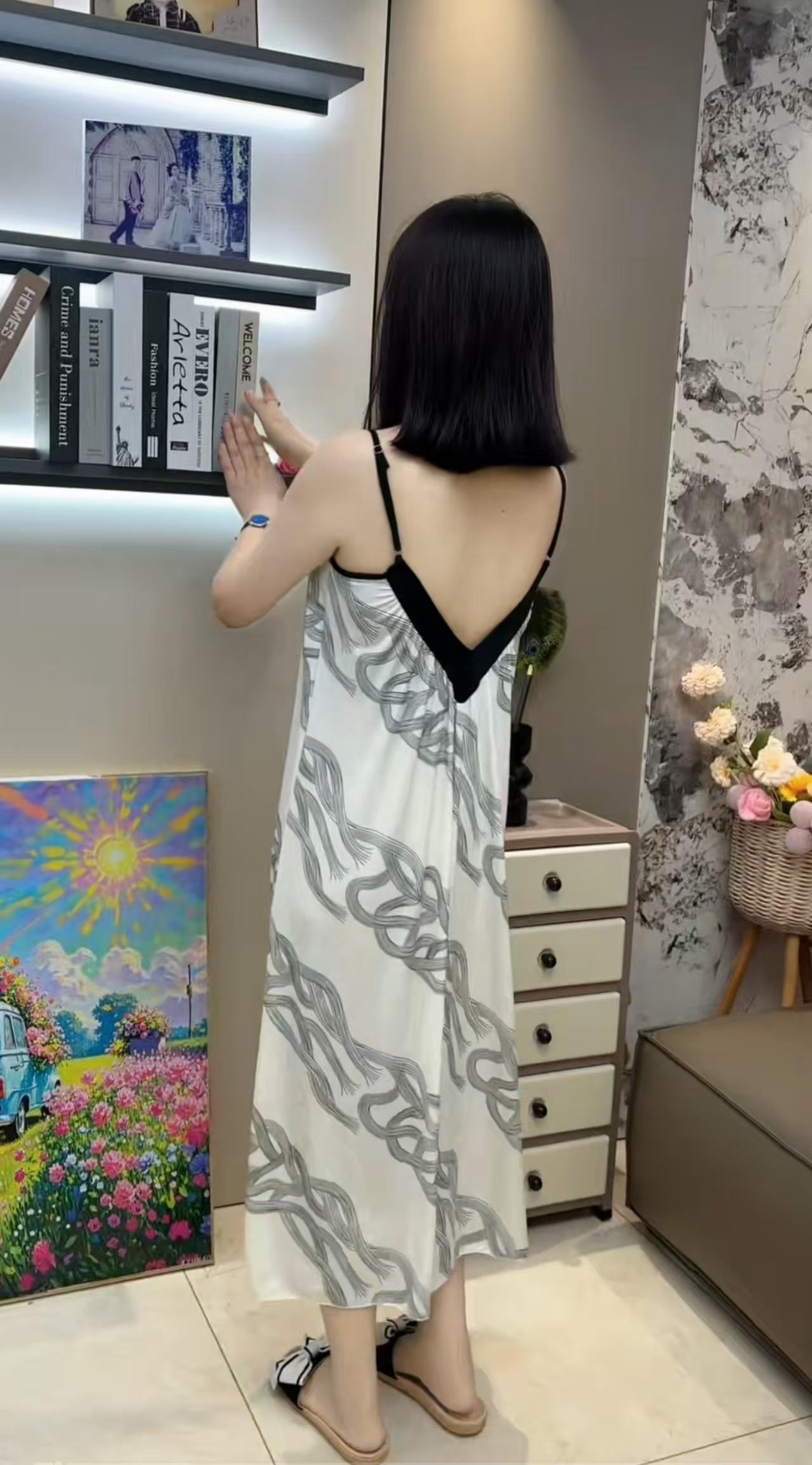 果然！勇敢的人先享受世界，动作快的人先挣到钱，部分电商人凭借自身敏锐的嗅觉已经嗅