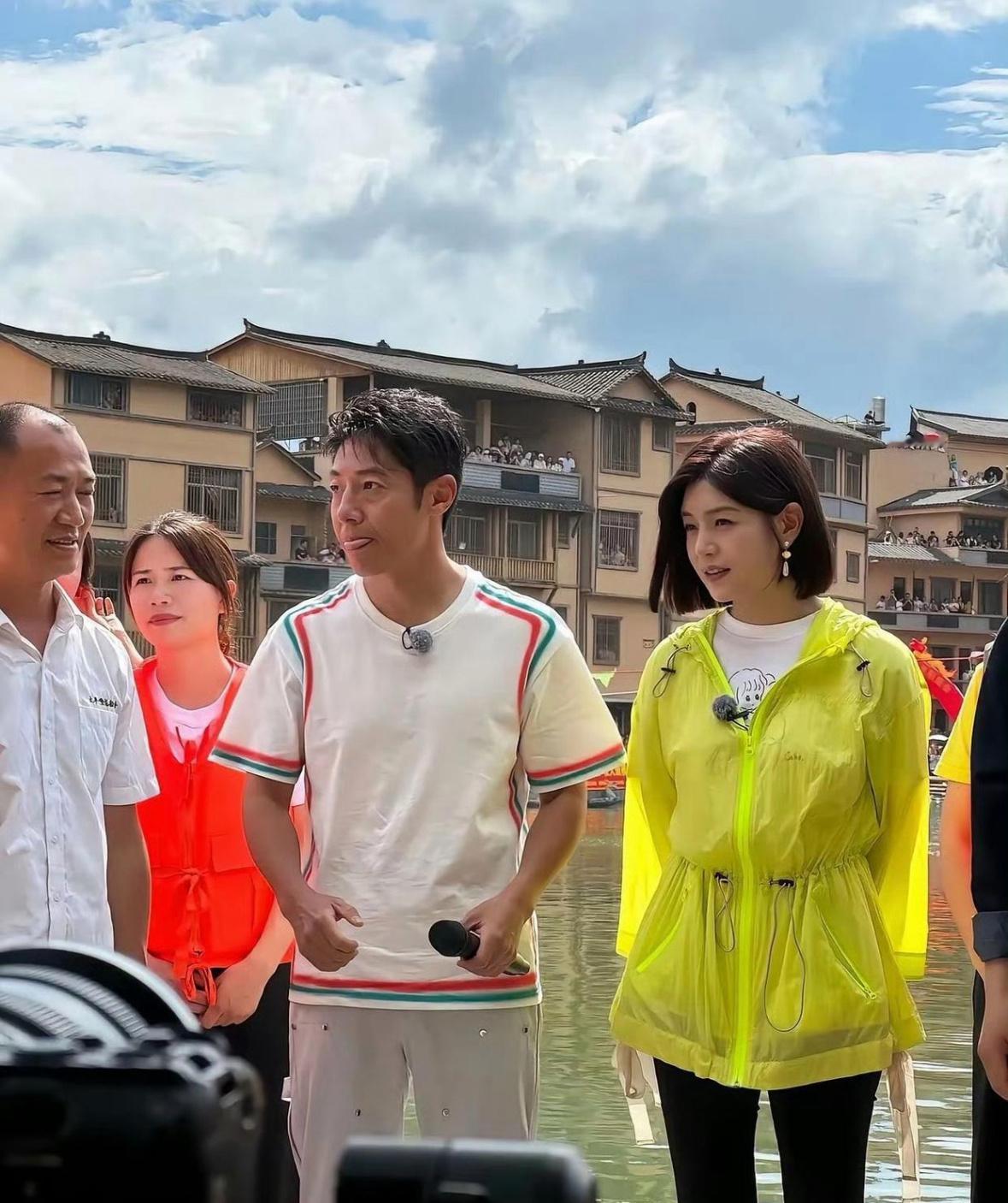 陈妍希的生图，一张娃娃脸说她像大学生也不过分吧​​​