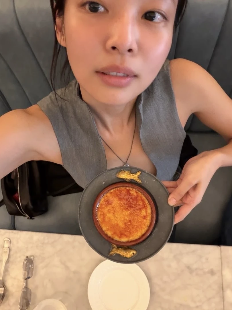JENNIE INS更新 生活照终于来了🫶🏻