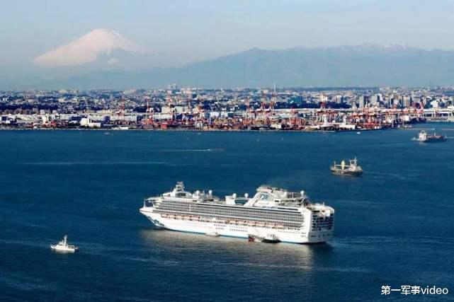 悲哀! 钻石号3711人面临灾难, 日本做了一个600年前决定