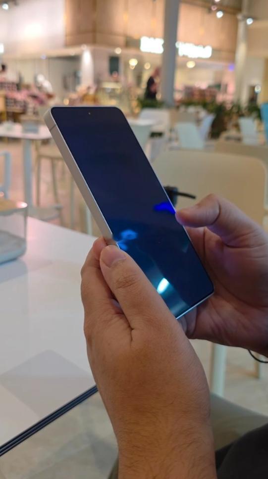 以为三星GalaxyS26系列防窥屏模式是为了弥补可视角度不足问题从目前曝光的