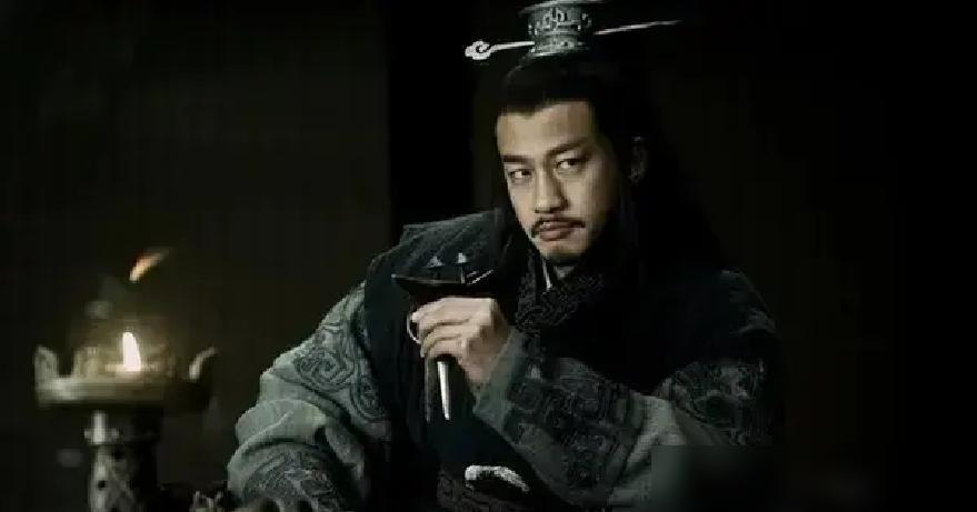 何润东怂了？再演项羽，25斤重甲敢穿，马却不敢骑，他一句话让全网炸锅。你以为