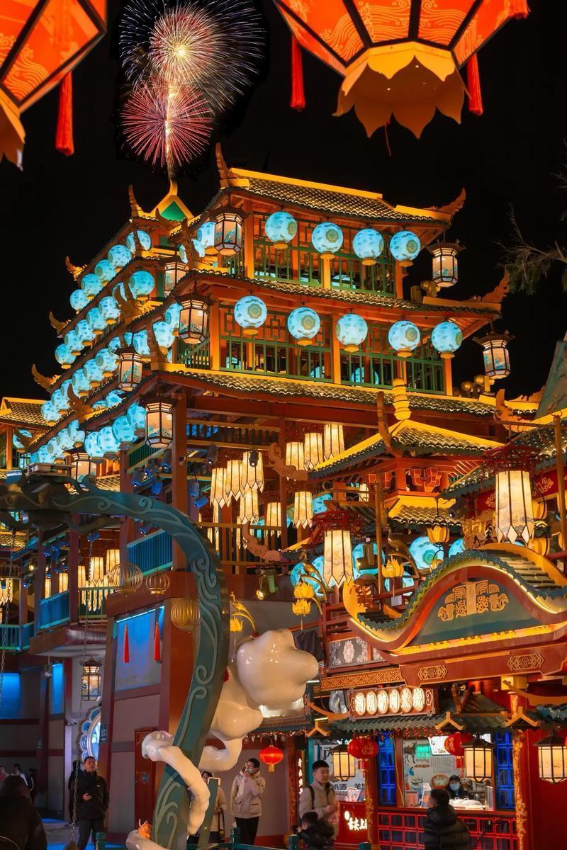 反复改名+强行收费！青岛北岸不夜城，终究开始割韭菜青岛北岸网红不夜城再度更名