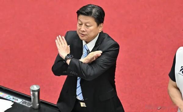 立院三读总预算傅崐萁：我已鞠躬尽瘁就是希望人民过好日子针对总预算案今天（