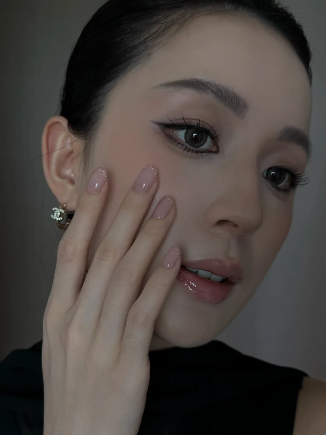💅裸色碎钻法式✨极简又温柔～本甲也很高级！！