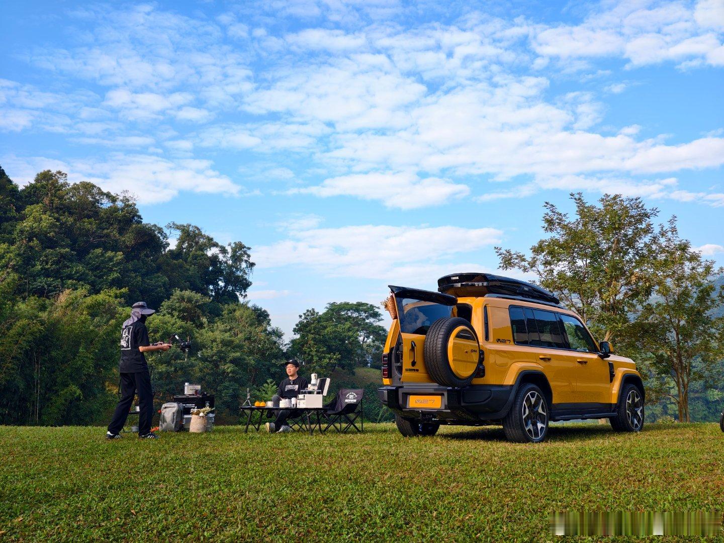 抓到了几只不同颜色的iCARV27这里面我感觉黑色的纯黑武士最帅而且黑色换上了