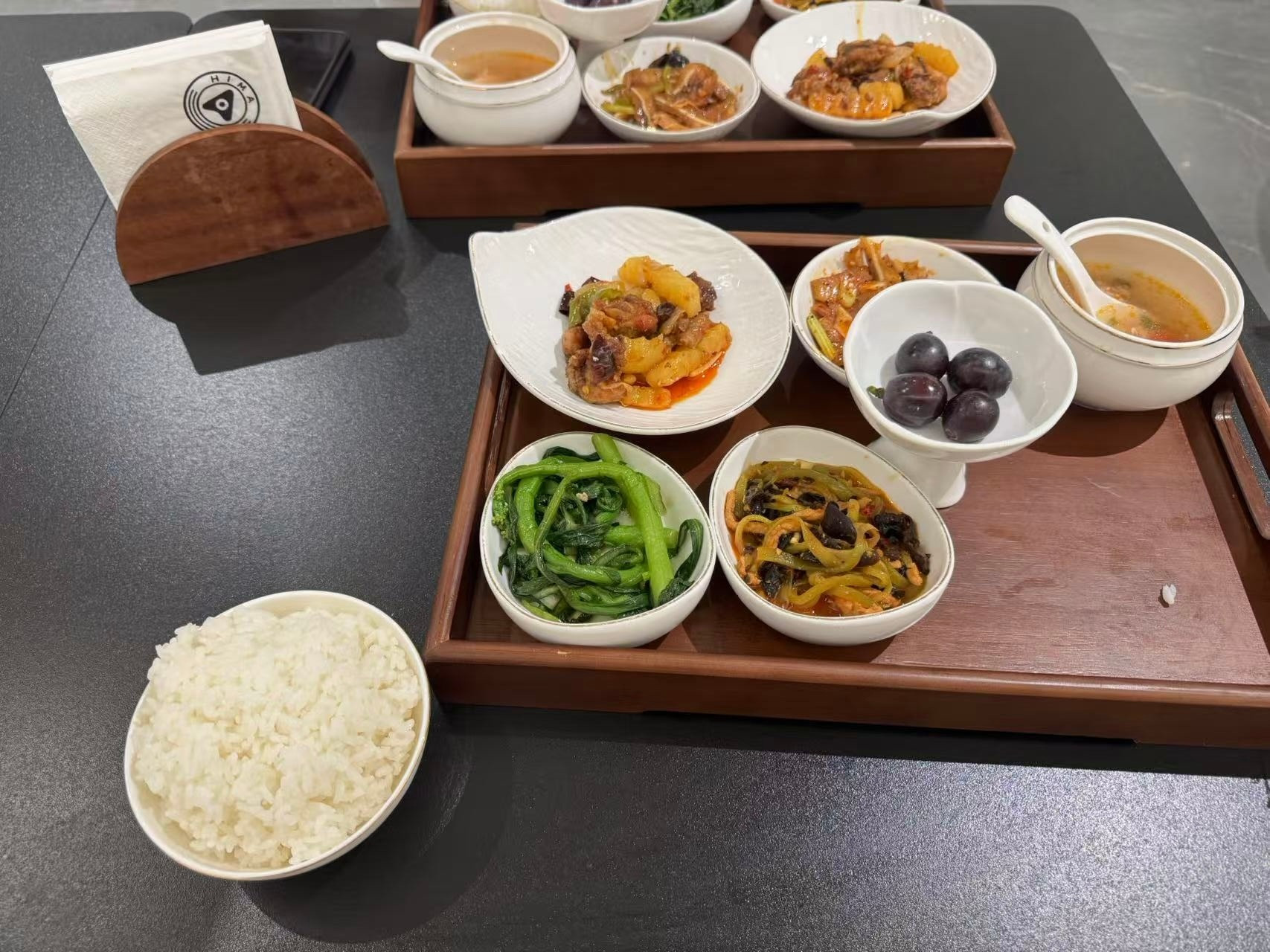 我也是吃上“鸿蒙智行大酒店”了，味道真不错！[666]​​​