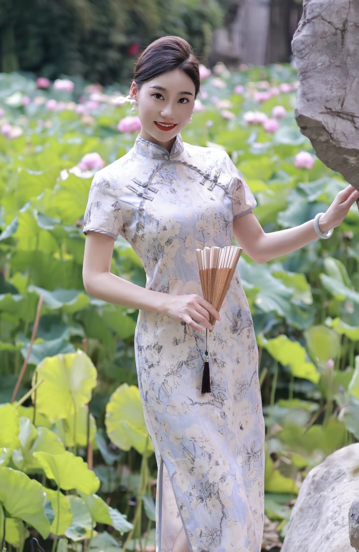 果然，旗袍才是中华女性最好的医美