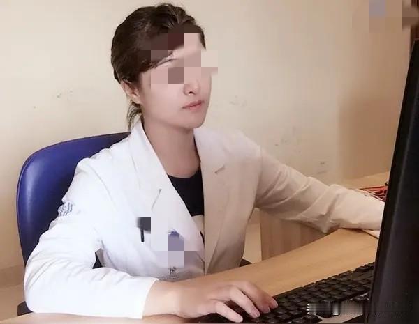 24岁张女士入职上海某公司西安分部，月薪15000元。入职9个月结婚怀孕，因先兆