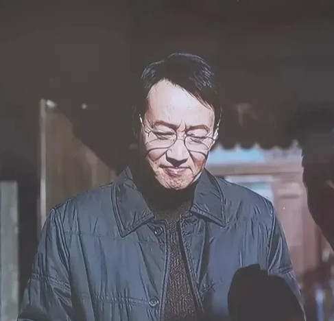 《护宝寻踪》天呐，难怪剧中的他，气场这么强大，原来现实中，他身份真是让人仰慕