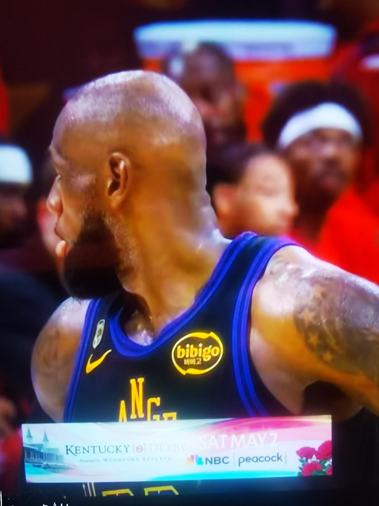 火箭成了最大的慈善机构就像没人相信东部第8的魔术，能在客场掀翻