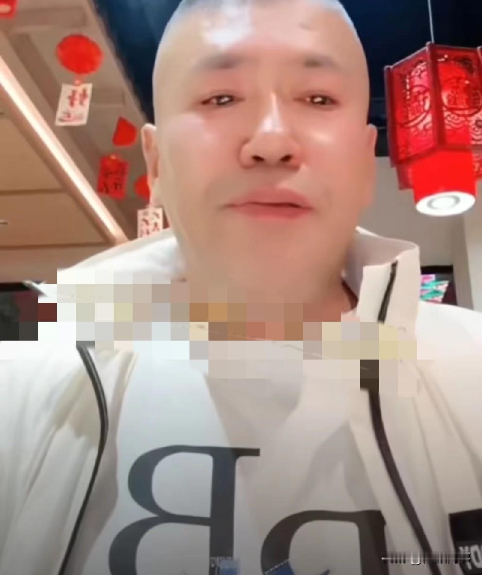 赵本六比老丈人大5岁，与小媳妇合体开播开H腔：水哗哗的！赵