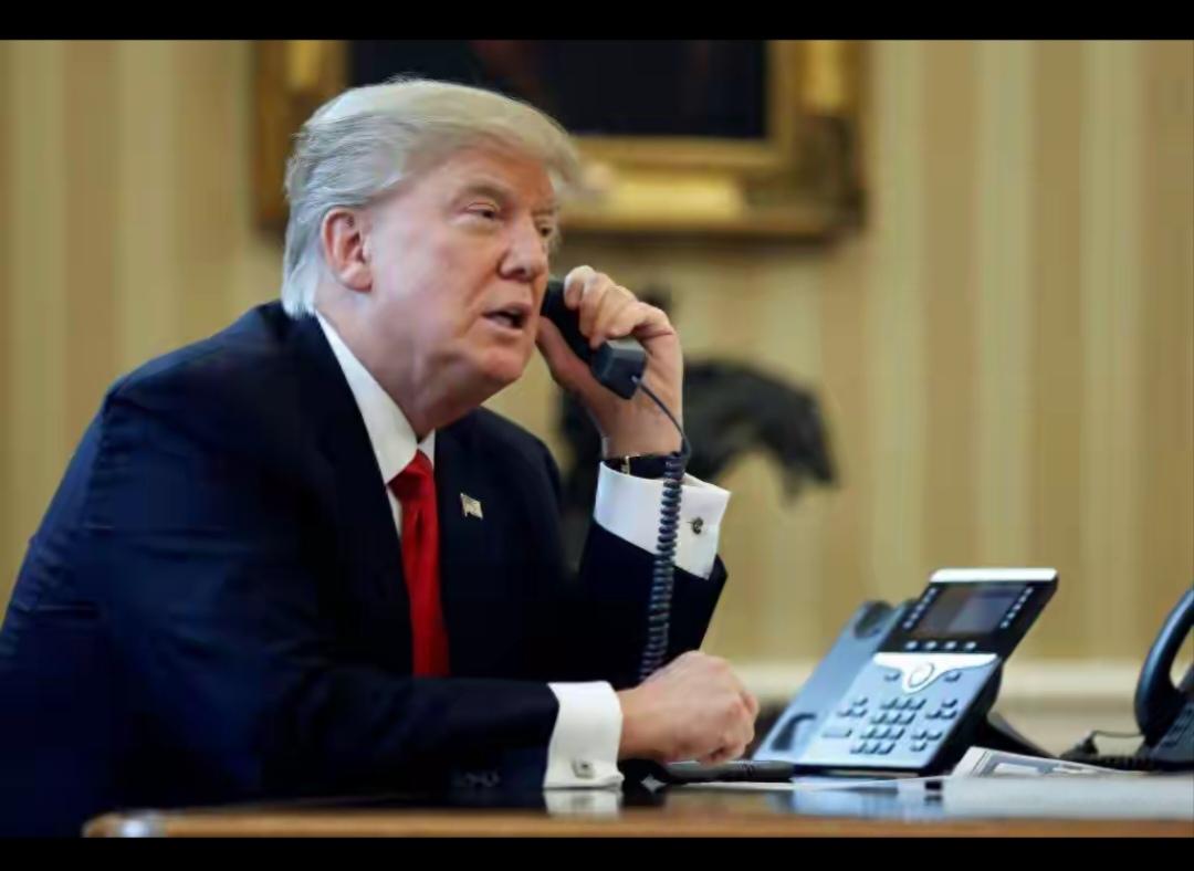 这才是高市早苗服软的真正原因，美媒一语道出实情。针对高市拒不认错的态度，中方的要