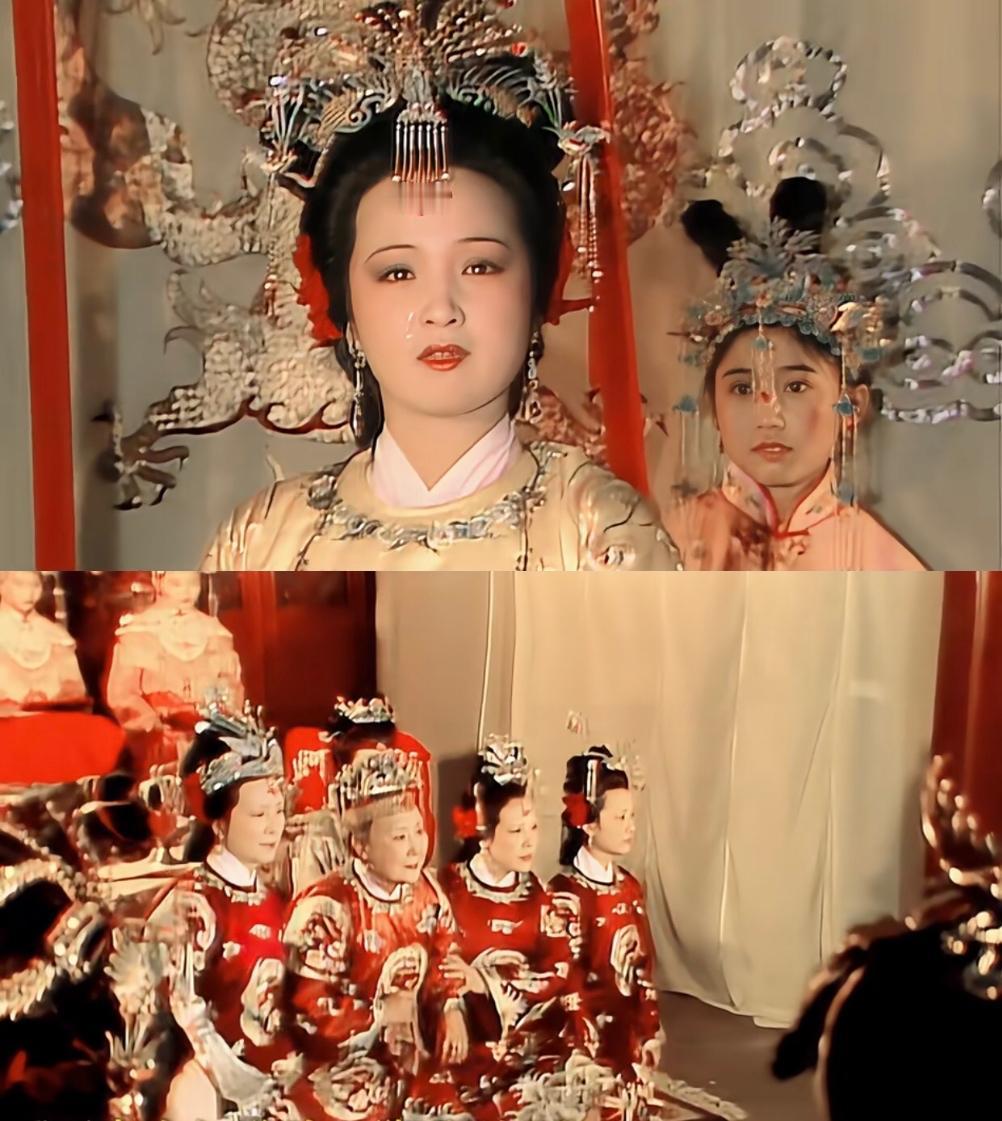 这深更半夜看得我汗毛倒竖，第一次见这个解读，说元春省亲大晚上回来这是鬼啊……