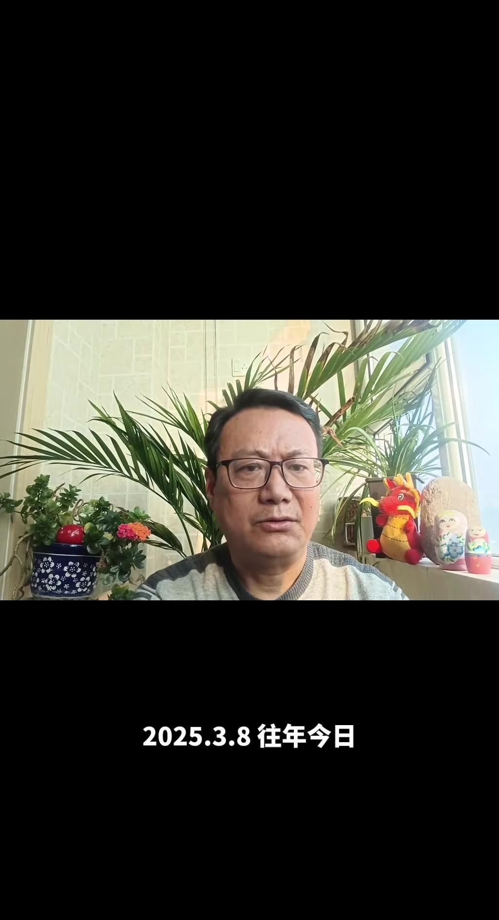 00后已加入不婚不育，父母却出奇宽容？70、80后父母面对孩子不婚不育，竟从强硬