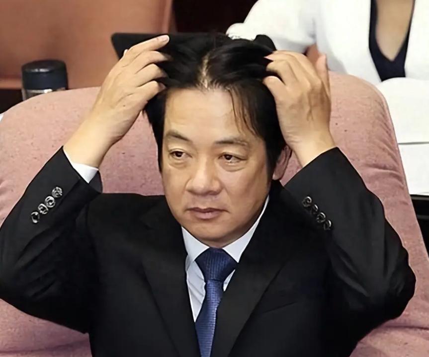 台当局变本加厉，不许夏立言、马英九参席93庆典，外交部定调统一。九三阅兵在即，赖