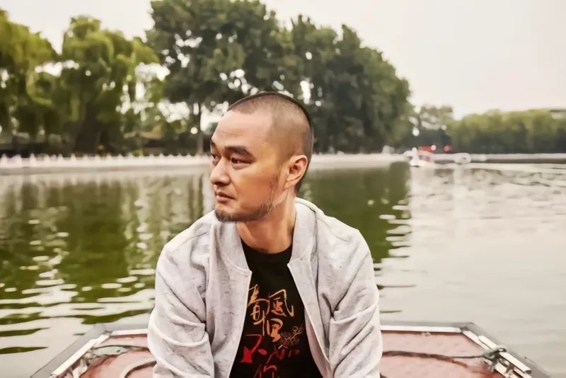 冯唐：老妈离开之前，反复跟我说一句话。老妈在离开地球之前十年，反复跟我说的一句话