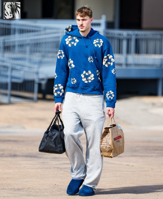 弗拉格现在最大的问题是打法冲击力太强了，容易受伤，教练组希望弗拉格降低冲击，提升