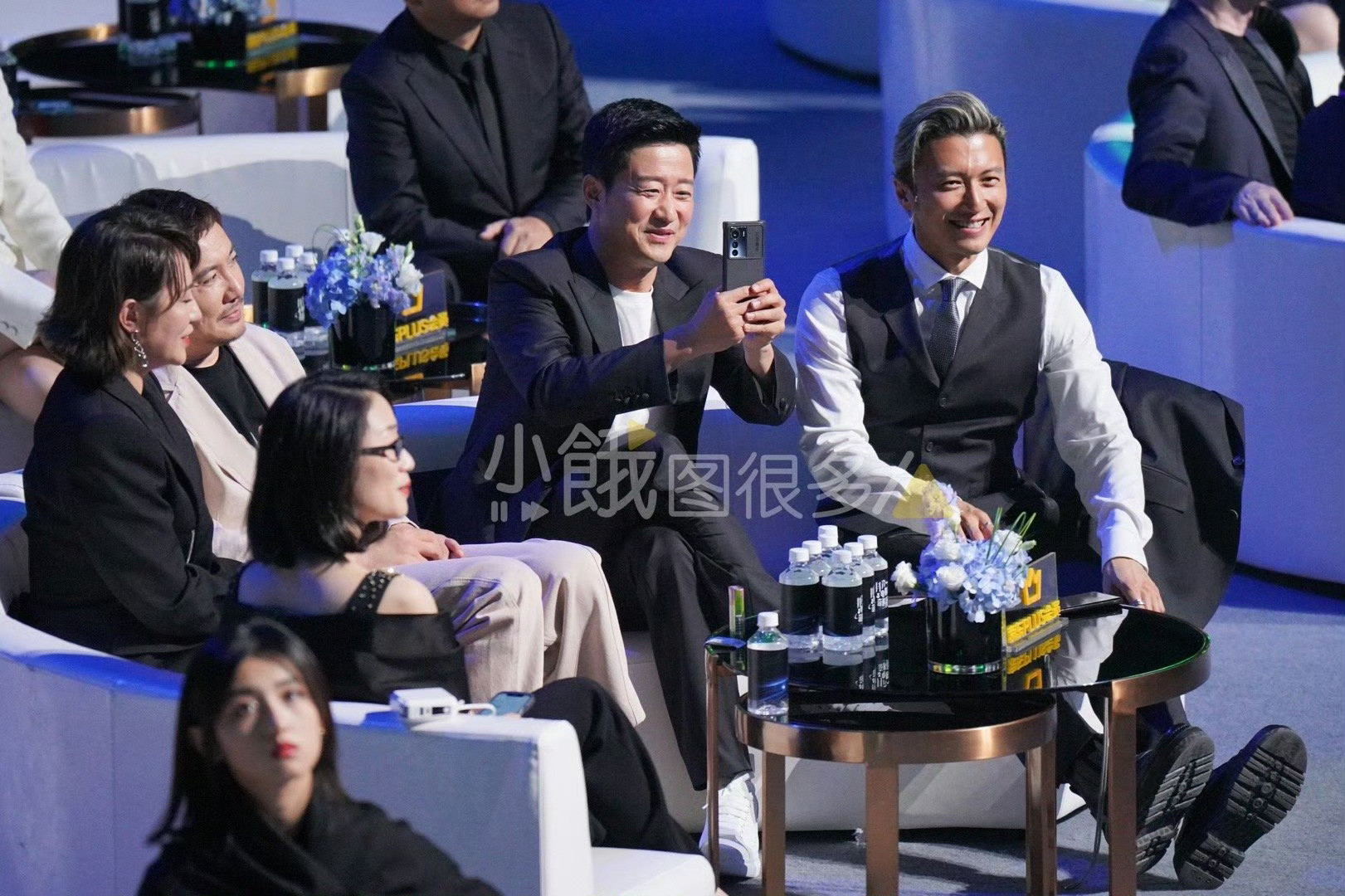 吴京谢霆锋领衔主演镖人电影《镖人》预告里吴京和谢霆锋这段打戏对抗看的太爽！已经