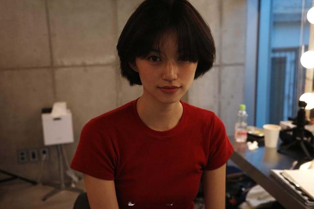 金度延ins更新短发​​​