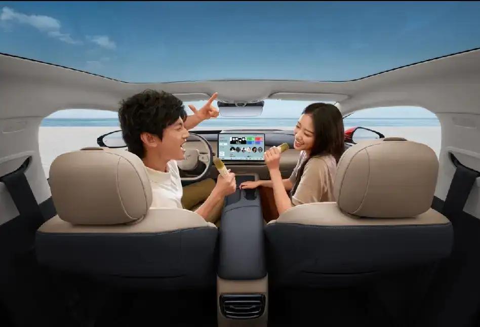 这就是赤裸裸的现实啊：电车1年电费1000元！油车1年油费10000元！电