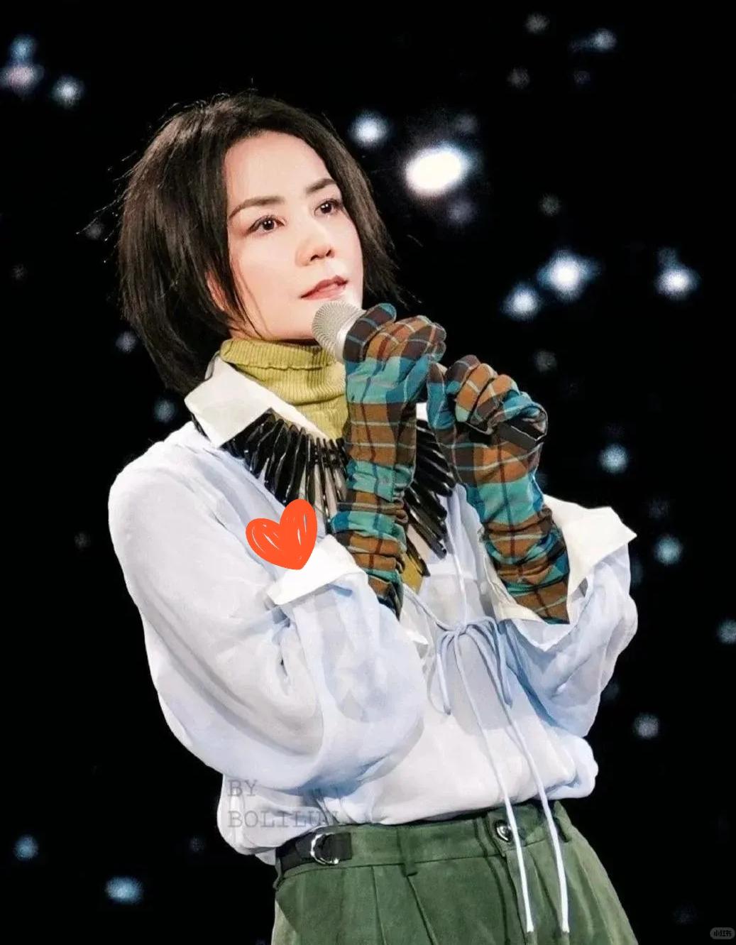 今年王菲的春晚选歌，太让人意外了，我特意去查了一下，才明白，究竟是什么打