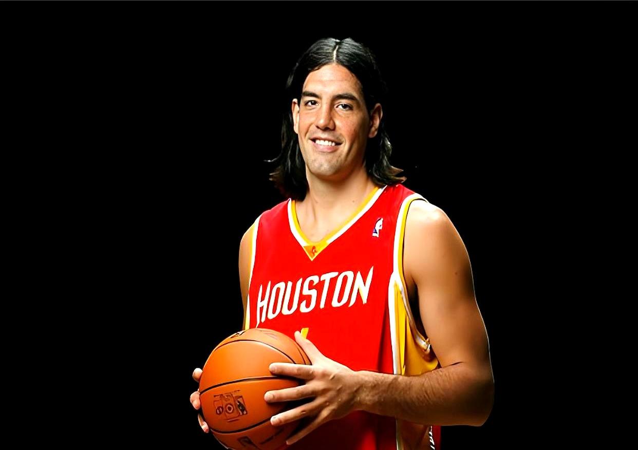 斯科拉点评杨瀚森，球迷：说得太有道理了！他在场上就跑了那一分钟，国内的球