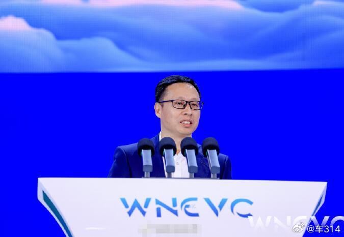 完全的自动驾驶，终于要来了吗？今年已经在限定区域里展开了L3智驾试点，明年会在法