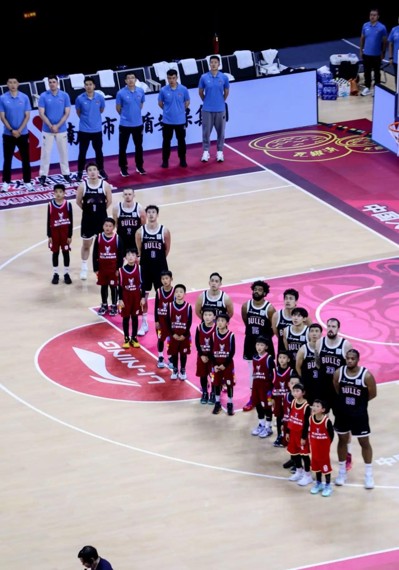 CBA赶紧扩军或者恢复升降级吧！现在的CBA有好几支混子球队，同曦、江苏、福建、