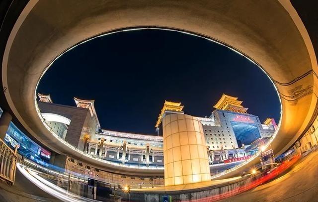 人文建筑摄影构图指南：小白也能拍出大片拍人文建筑，最容易出现的问题，不是照片