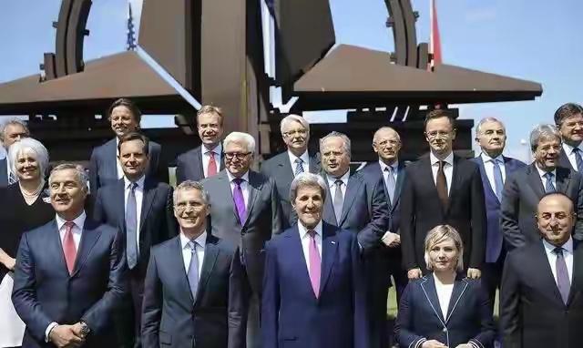 中美决战倒计时？特朗普改变了对台称谓，中国已动摇美霸权根基？2025年1